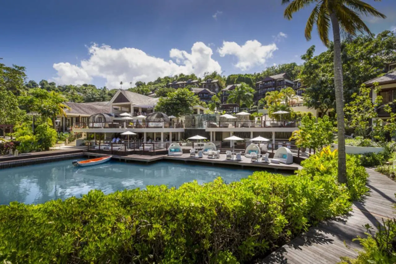 Superb Split Level Waterside Apt, Marigot Bay, St Lucia Wi Castries Lägenhet